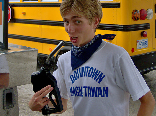 ¿Tapas una patada rastrera con otra patada a seguir?