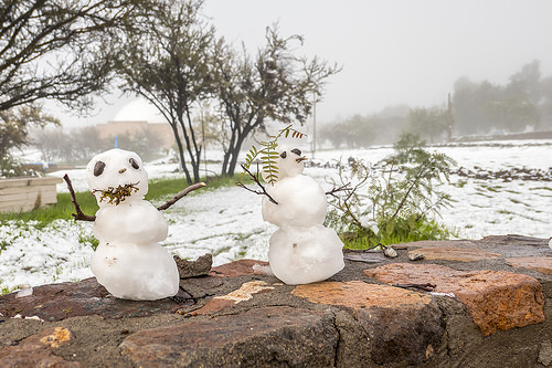 Esquías muy bien, para ser una chica…