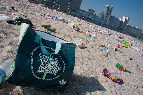 ¿Por qué lo permitimos?