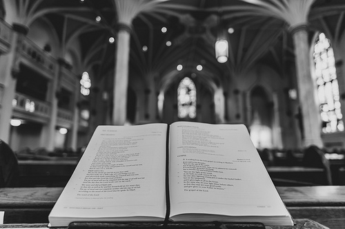 ¿Te apartas de la Biblia?